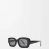 Gafas de sol rectangulares y delgadas