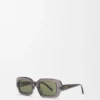 Gafas de sol rectangulares y delgadas