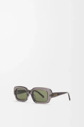 Gafas de sol rectangulares y delgadas