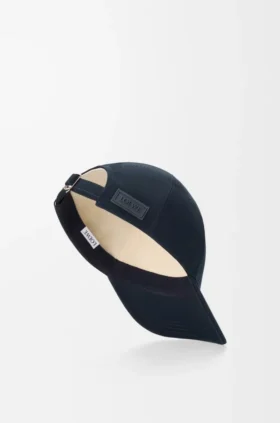 Gorra con parche de lona