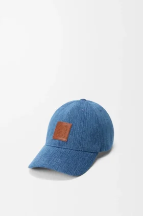 Gorra con parche de mezclilla