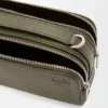 Mini bolso cruzado para cámara en piel de becerro de grano suave Mini bolso cruzado para cámara en piel de becerro de grano suave