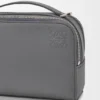 Mini bolso cruzado para cámara en piel de becerro de grano suave Mini bolso cruzado para cámara en piel de becerro de grano suave
