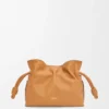 Mini bolso de mano Flamenco en piel de becerro napa Mini bolso de mano Flamenco en piel de becerro napa