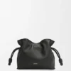 Mini bolso de mano Flamenco en piel de becerro napa Mini bolso de mano Flamenco en piel de becerro napa