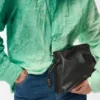 Mini bolso de mano Flamenco en piel de becerro napa Mini bolso de mano Flamenco en piel de becerro napa