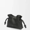 Mini bolso de mano Flamenco en piel de becerro napa Mini bolso de mano Flamenco en piel de becerro napa