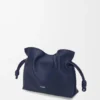 Mini bolso de mano Flamenco en piel de becerro napa Mini bolso de mano Flamenco en piel de becerro napa