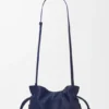 Mini bolso de mano Flamenco en piel de becerro napa Mini bolso de mano Flamenco en piel de becerro napa