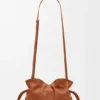 Mini bolso de mano Flamenco en piel de becerro napa Mini bolso de mano Flamenco en piel de becerro napa
