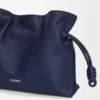 Mini bolso de mano Flamenco en piel de becerro napa Mini bolso de mano Flamenco en piel de becerro napa