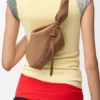 Mochila «Scarf» en piel de becerro lisa Mochila «Scarf» en piel de becerro lisa