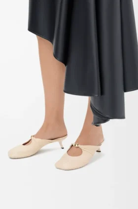 Mule suave «Pebble» en piel de cordero napa