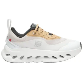 On Running X Loewe Cloudtilt 2 «Tan White» L929282X17-2912