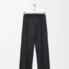 Pantalones con cinturón de lana Pantalones con cinturón de lana
