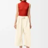 Pantalones cortos con cinturón de algodón y seda Pantalones cortos con cinturón de algodón y seda