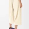 Pantalones cortos con cinturón de algodón y seda Pantalones cortos con cinturón de algodón y seda