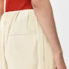 Pantalones cortos con cinturón de algodón y seda Pantalones cortos con cinturón de algodón y seda