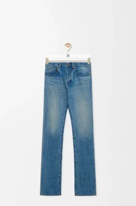 Pantalones de mezclilla ajustados