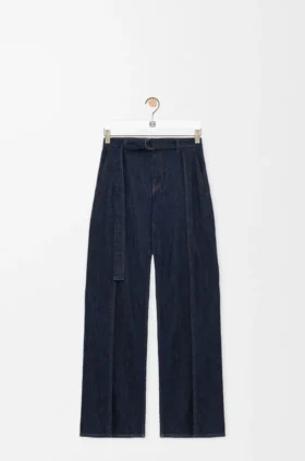 Pantalones de mezclilla con cinturón