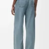 Pantalones de mezclilla con cinturón
