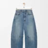 Pantalones de mezclilla tipo «Barrel» Pantalones de mezclilla tipo «Barrel»