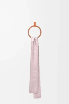 Pañuelo de seda y lana