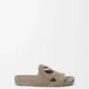 Sandalia Ease Monogram de gamuza Sandalia Ease Monogram de gamuza