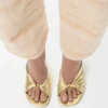 Sandalia suave «Pebble» en piel de cordero laminada