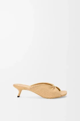 Sandalia suave «Pebble» en tela con efecto rafia
