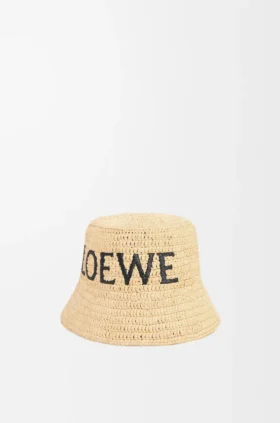Sombrero de rafia