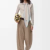 Pantalones de corte cilíndrico en lana Pantalones de corte cilíndrico en lana