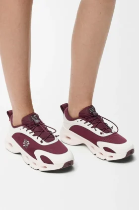 Zapatilla Cloudsolo