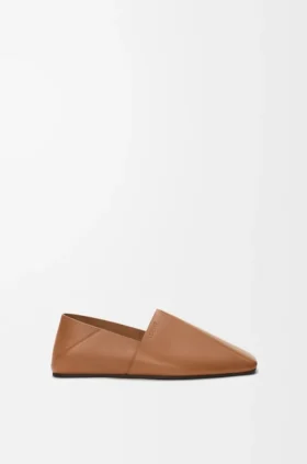Zapatilla Origami en piel de becerro suave