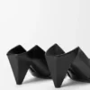 Zapatos de tacón con solapa tipo origami en piel de cordero Zapatos de tacón con solapa tipo origami en piel de cordero