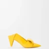 Zapatos de tacón «Origami Con» con solapa trasera en piel de cordero Zapatos de tacón «Origami Con» con solapa trasera en piel de cordero