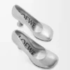 Zapatos de tacón «Toy Pump» en piel de cordero laminada Zapatos de tacón «Toy Pump» en piel de cordero laminada